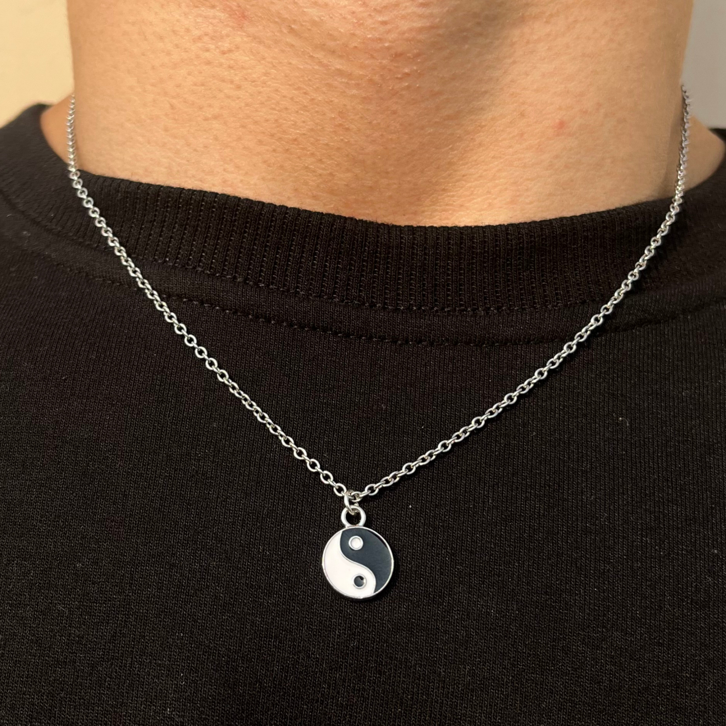 Yin Yang Chain